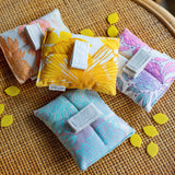 PORT PILLOWS PREVENT SEAT BELTS FROM PAINFULLY RUBBING ON PORTS OR INCISIONS