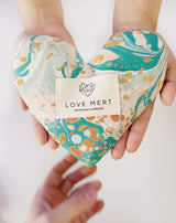 EYE PILLOW X LOVE MERT