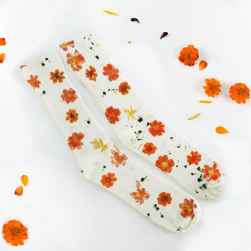 POSIES FOR YOUR TOESIES- BAMBOO SOCKS DYED W/REAL GARDEN FLOWERS