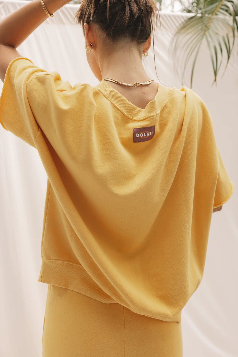 DOLKII  OVERSIZED SHORT SLEEVE SWEATSHIRT - LEMON