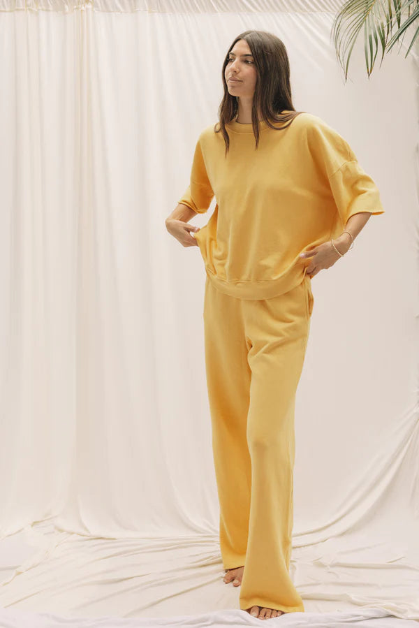 DOLKII  OVERSIZED SHORT SLEEVE SWEATSHIRT - LEMON