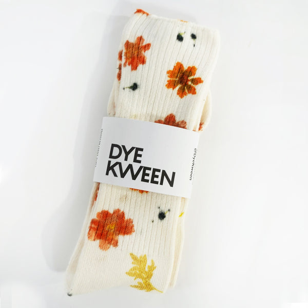 POSIES FOR YOUR TOESIES- BAMBOO SOCKS DYED W/REAL GARDEN FLOWERS