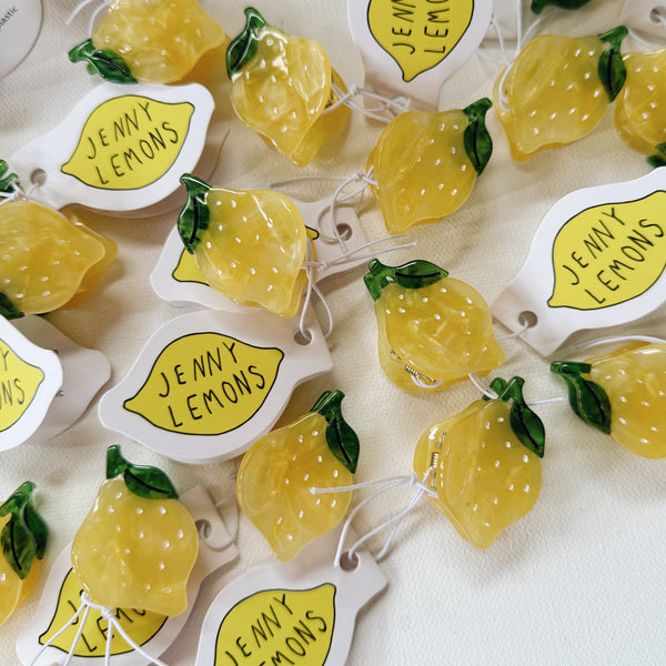 TINY LITTLE LEMON HAIR CLAW CLIPS