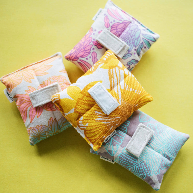 PORT PILLOWS PREVENT SEAT BELTS FROM PAINFULLY RUBBING ON PORTS OR INCISIONS